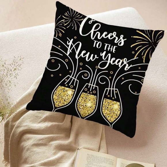 4 Piece Set New Year Holiday Pillow Covers Black & Gold 45 x 45 cm Party Theme - Picture 2 of 8